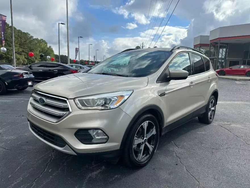 2017 Ford Escape SE photo 1