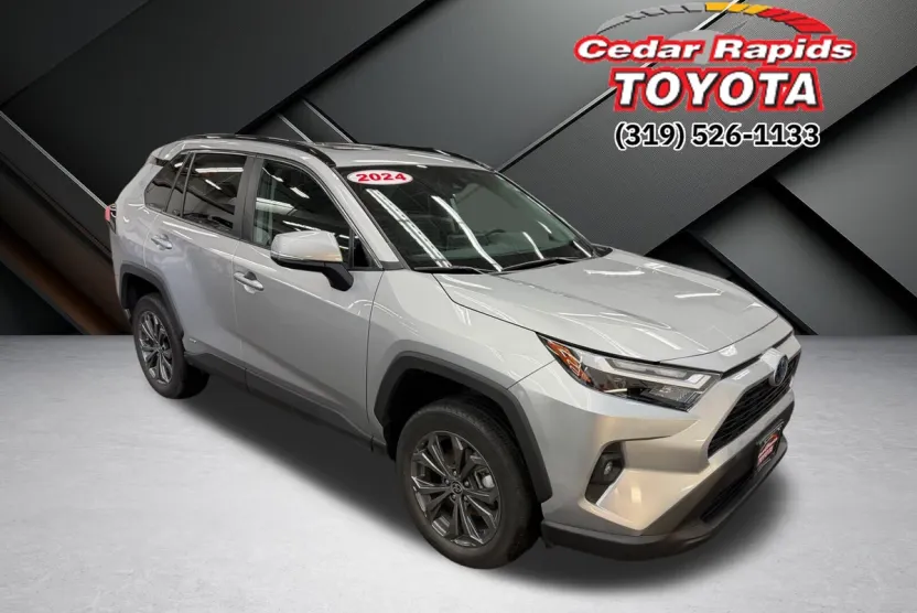 2024 Toyota RAV4 Hybrid XLE Premium photo 1