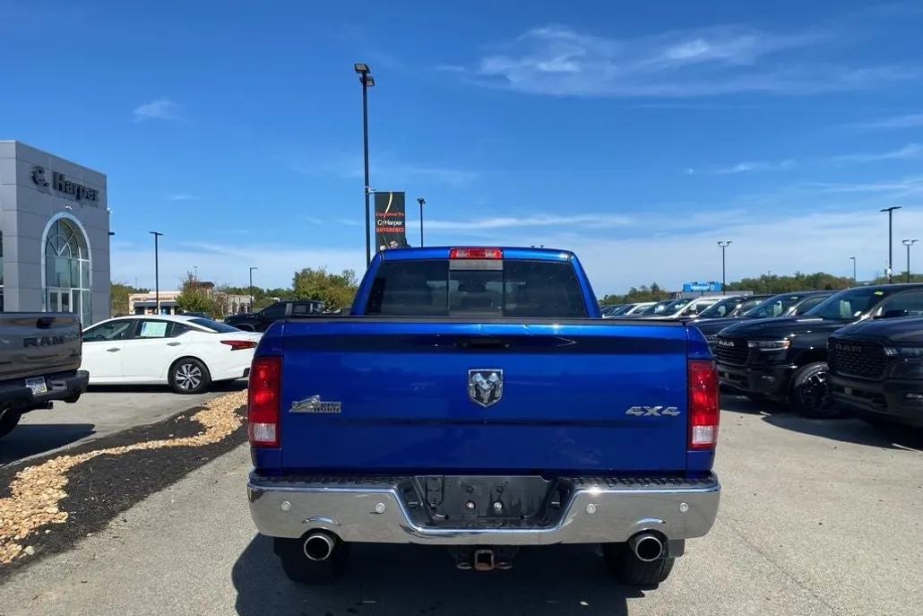 2016 Ram 1500 Big Horn photo 1