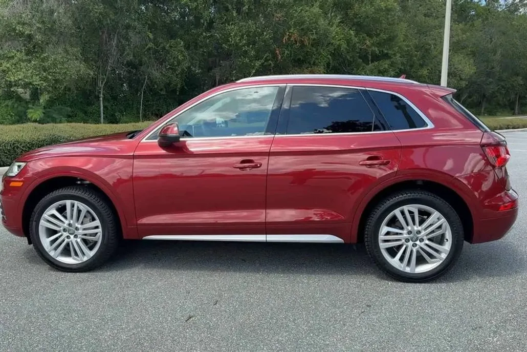 2018 Audi Q5 2.0T Premium Plus photo 1