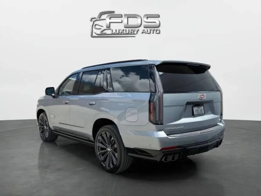 2025 Cadillac Escalade V-Series photo 1