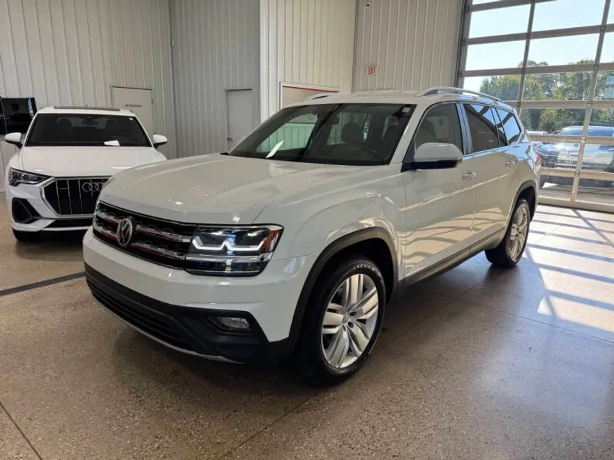 2019 Volkswagen Atlas SE photo 1