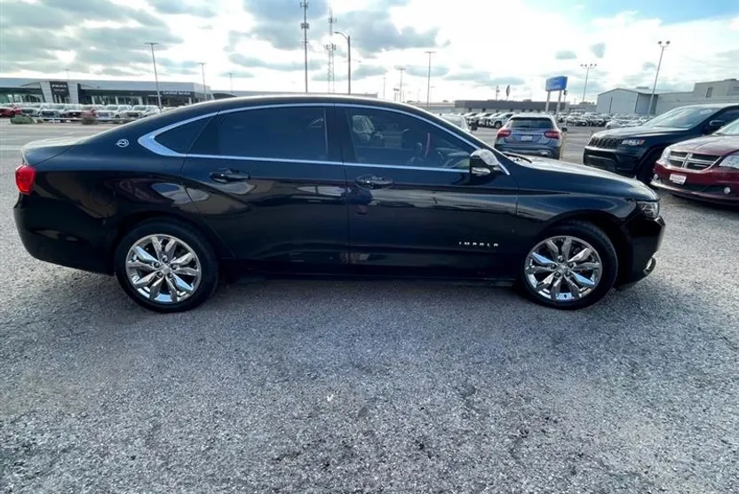 2019 Chevrolet Impala 1LT photo 1