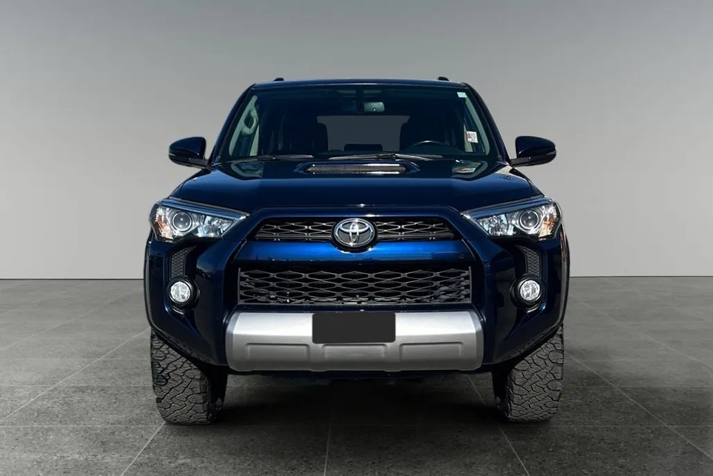 2016 Toyota 4Runner Trail Premium photo 1