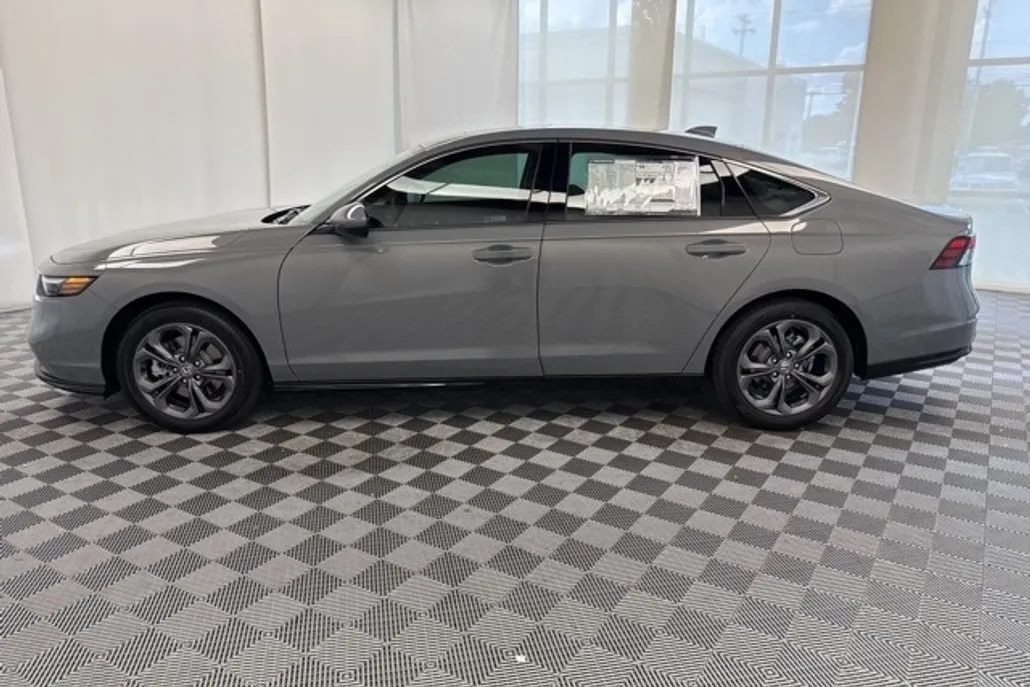 2025 Honda Accord Hybrid EX-L photo 1