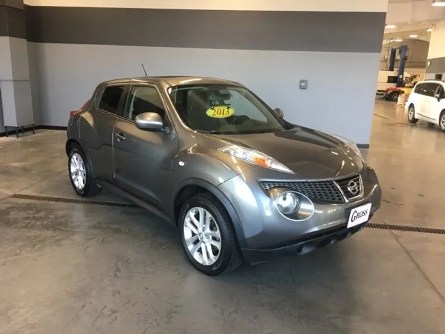 2013 Nissan Juke SV photo 1