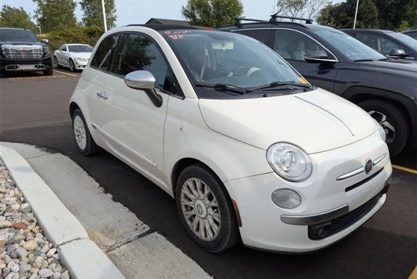 2012 Fiat 500 Lounge photo 1