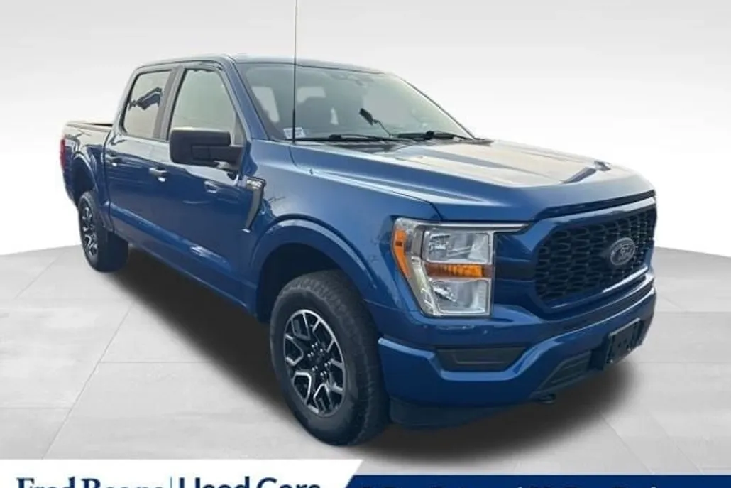 2022 Ford F-150 XL photo 1