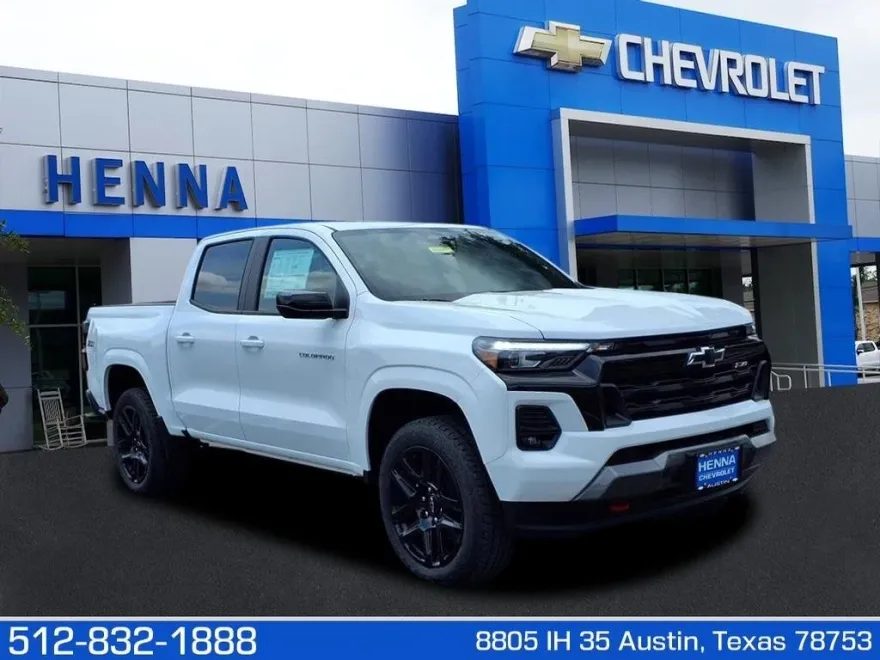 2025 Chevrolet Colorado Z71 photo 1