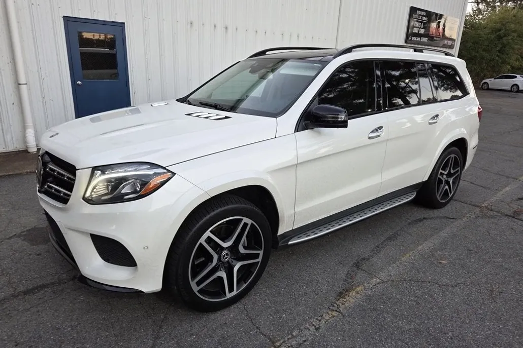 2018 Mercedes Benz GLS 550 photo 1