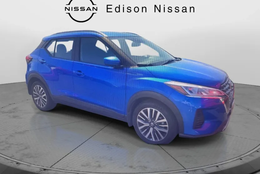 2021 Nissan Kicks SV photo 1