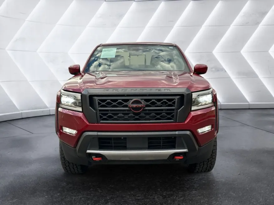 2023 Nissan Frontier PRO-X photo 1