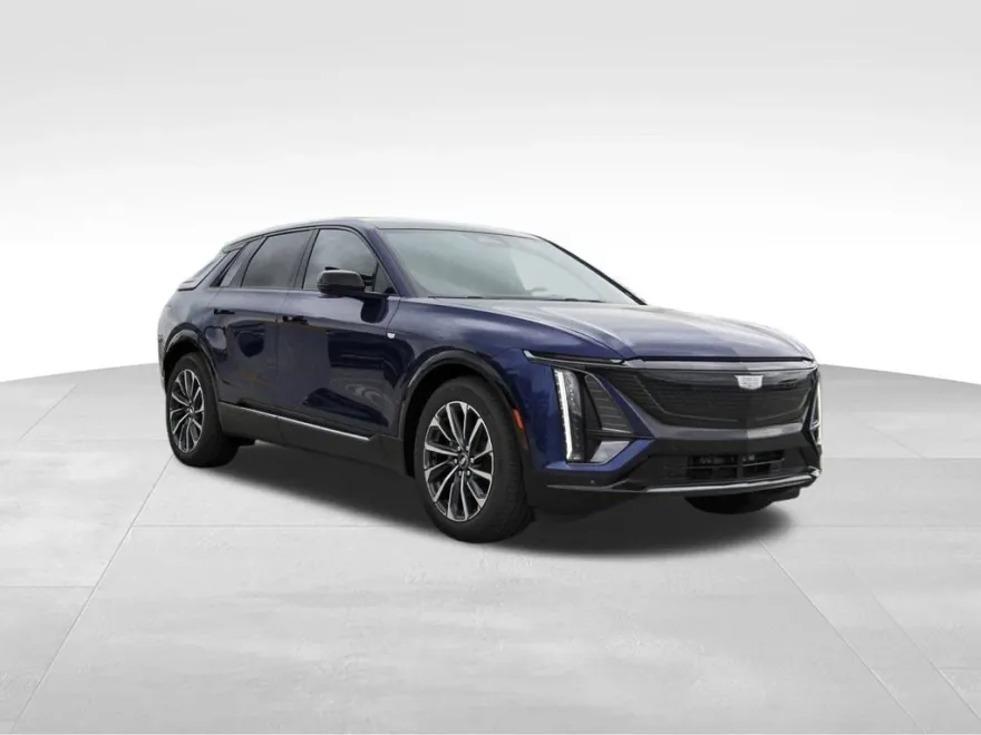 2025 Cadillac Lyriq Sport photo 1