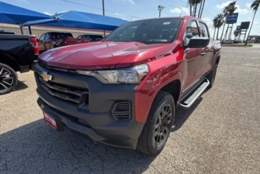 2026 Chevrolet Colorado Work Truck photo 1