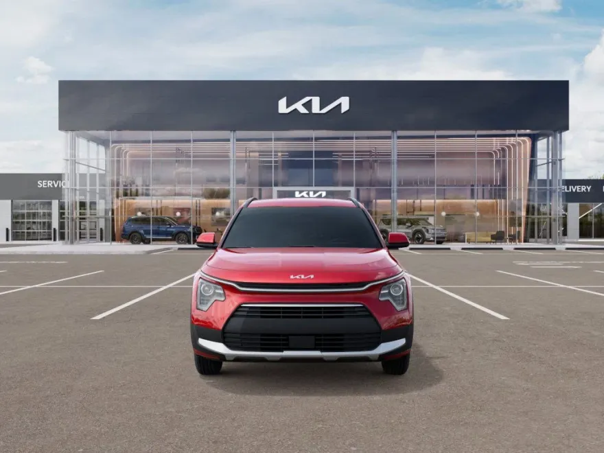 2025 Kia Niro EX photo 1