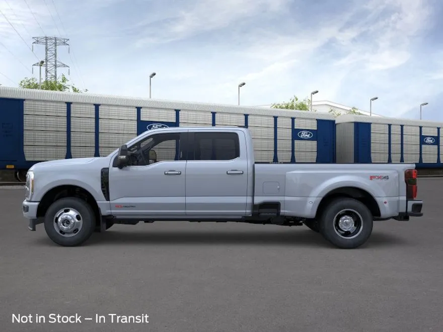 2026 Ford F-350 Platinum photo 1
