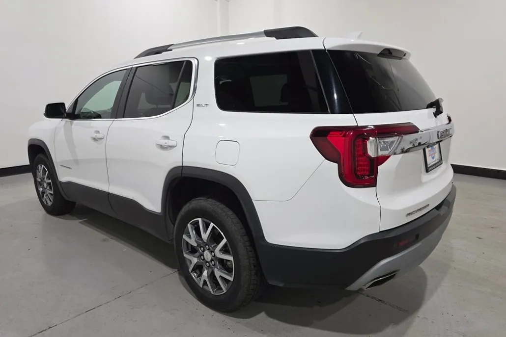 2023 Gmc Acadia SLT photo 1