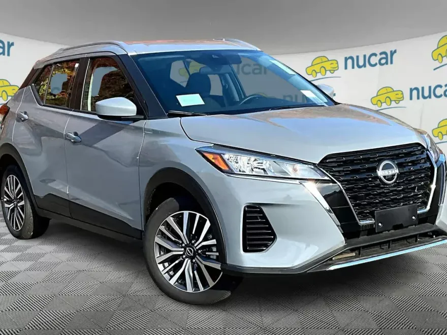 2024 Nissan Kicks SV photo 1