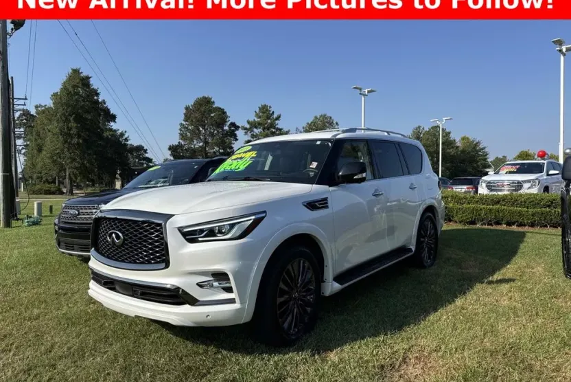 2023 Infiniti QX80 Premium Select photo 1