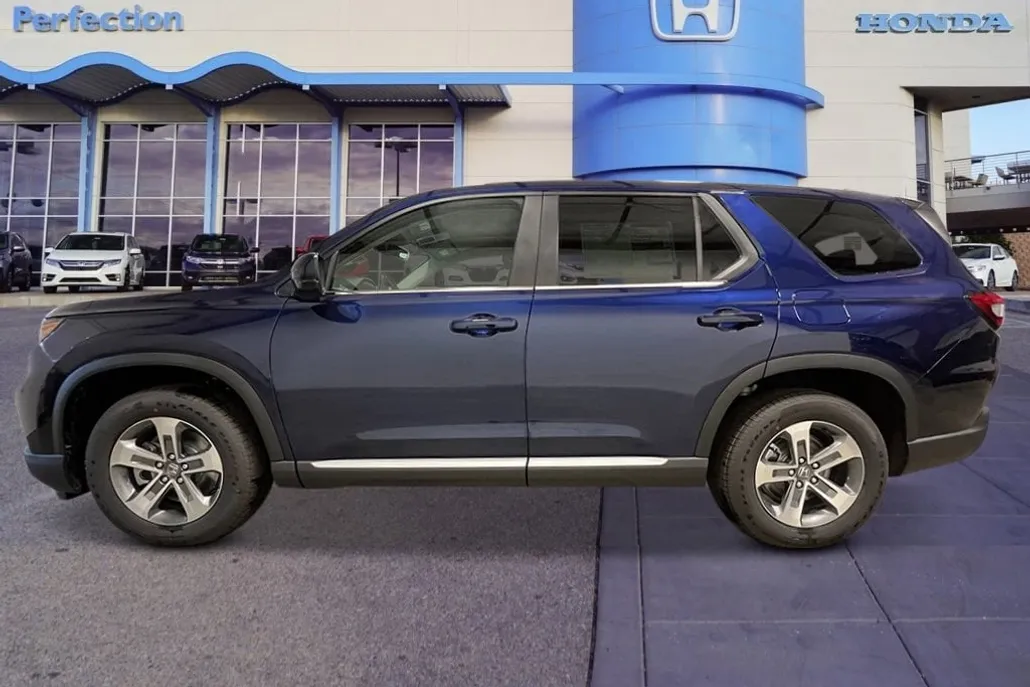 2025 Honda Pilot EX-L photo 1