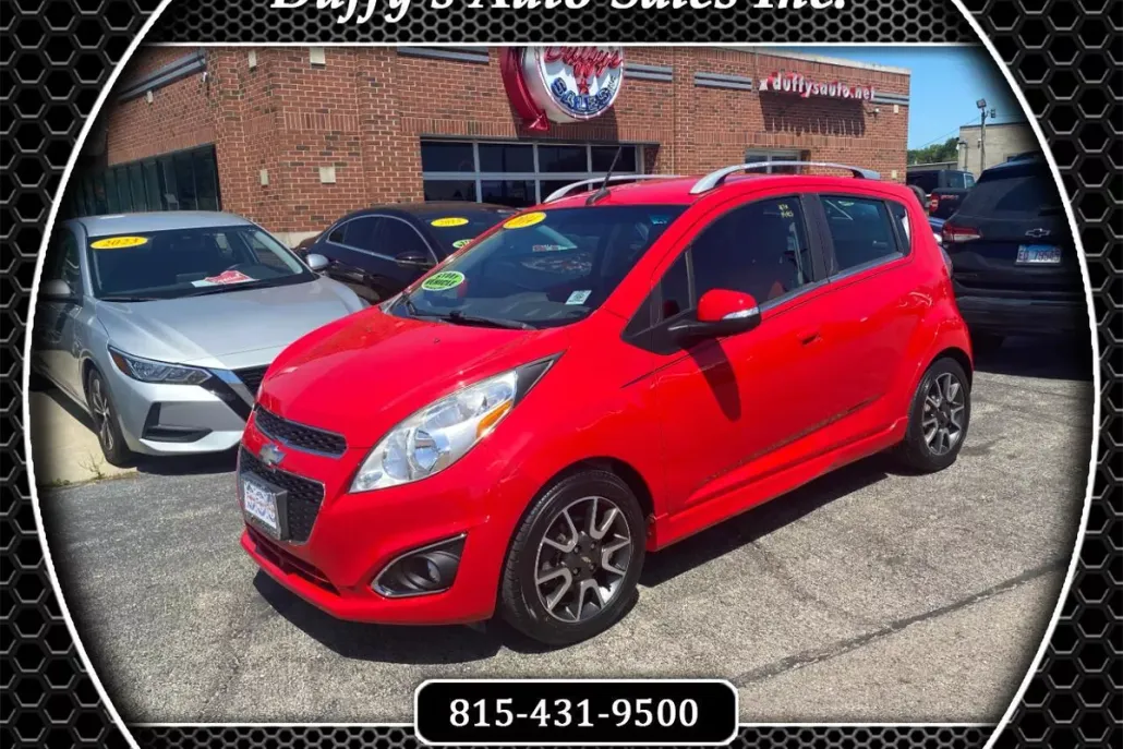 2014 Chevrolet Spark 2LT photo 1