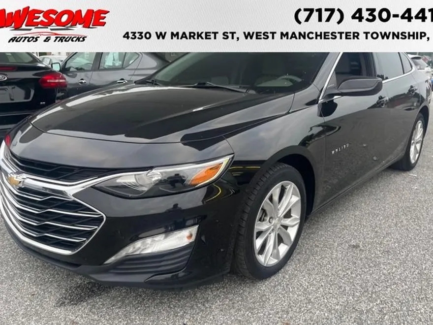 2018 Chevrolet Malibu 1LT photo 1