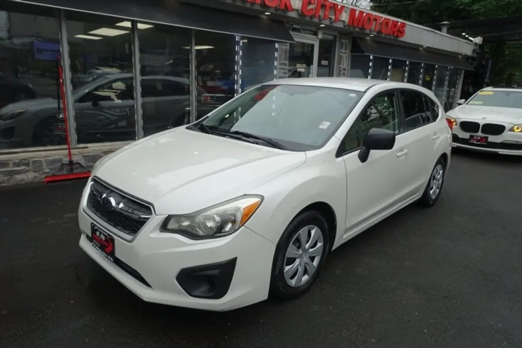 2013 Subaru Impreza 2.0i photo 1