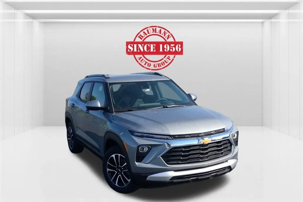 2026 Chevrolet Trailblazer LT photo 1