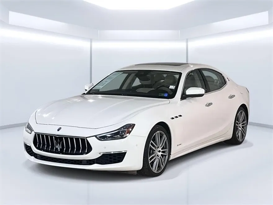 2018 Maserati Ghibli Q4 GranLusso photo 1