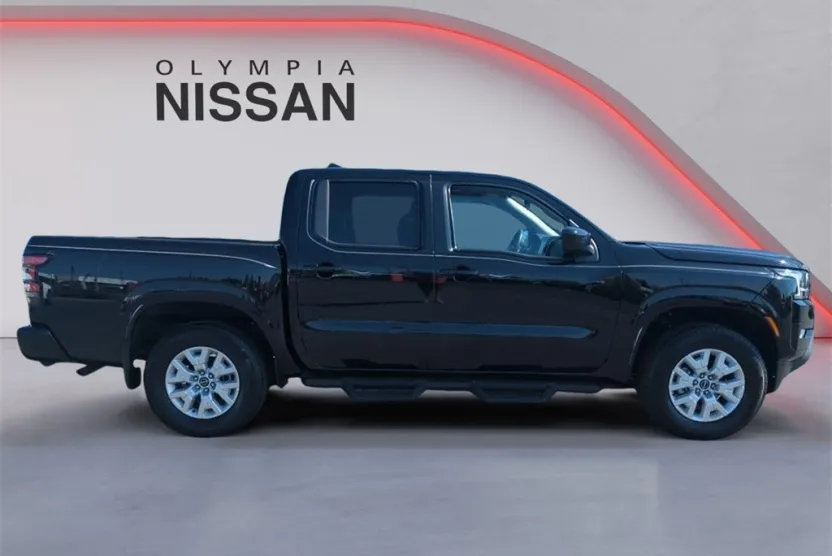 2022 Nissan Frontier SV photo 1