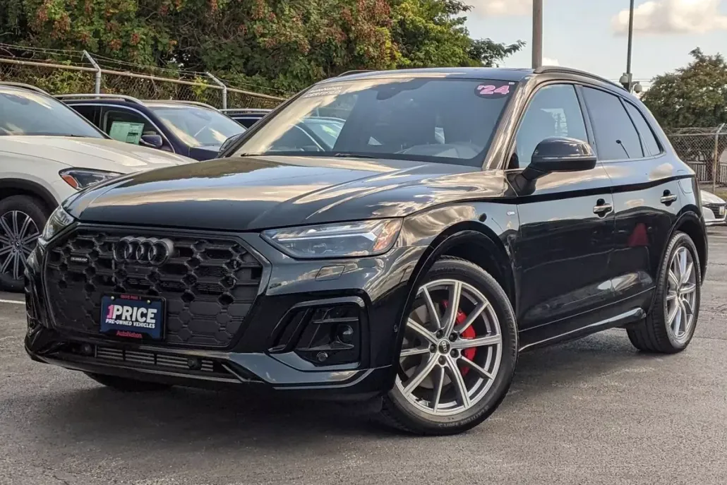 2024 Audi Q5 S line Prestige 55 TFSI Premium photo 1