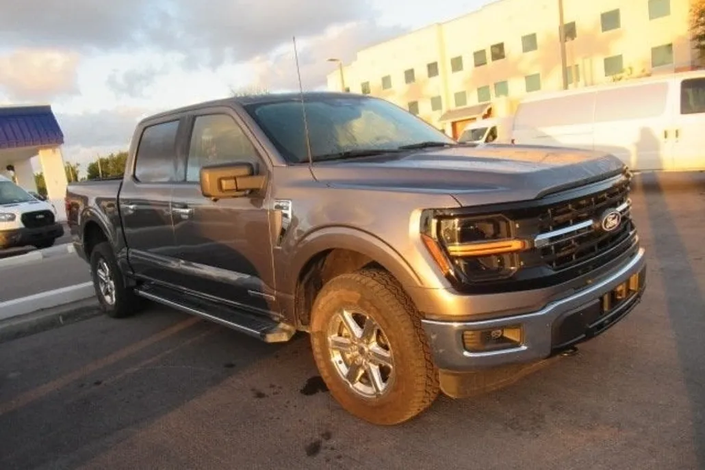 2024 Ford F-150 XLT photo 1