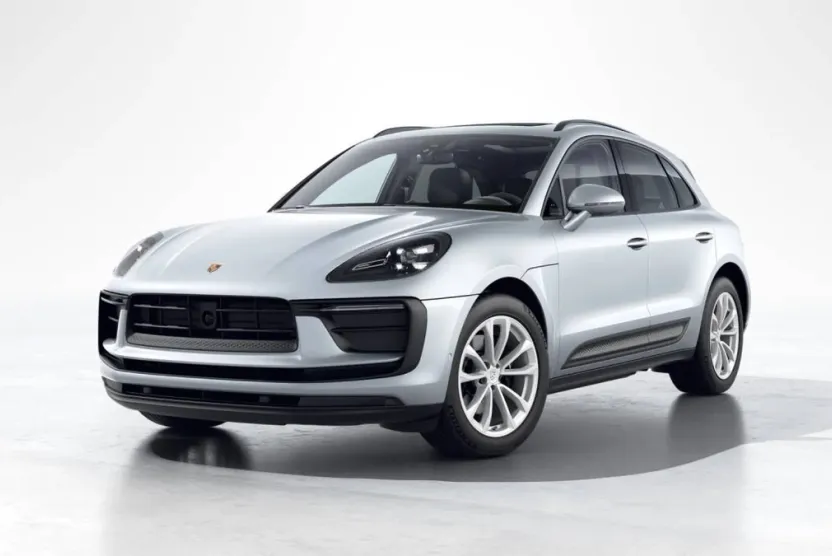 2026 Porsche Macan T photo 1