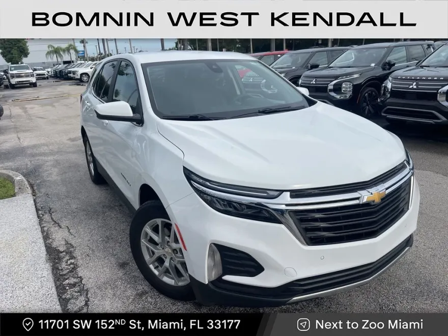 2023 Chevrolet Equinox LT photo 1