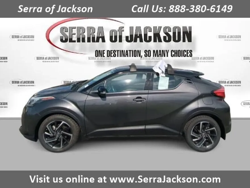 2021 Toyota C-HR Limited photo 1