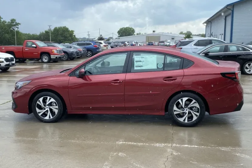 2025 Subaru Legacy Premium photo 1