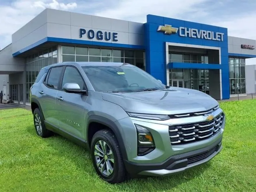 2026 Chevrolet Equinox LT photo 1