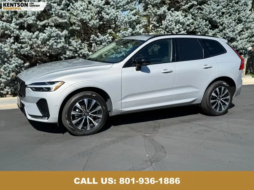 2025 Volvo XC60 B5 Plus photo 1