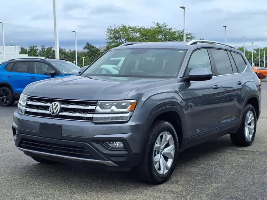 2019 Volkswagen Atlas V6 SE photo 1