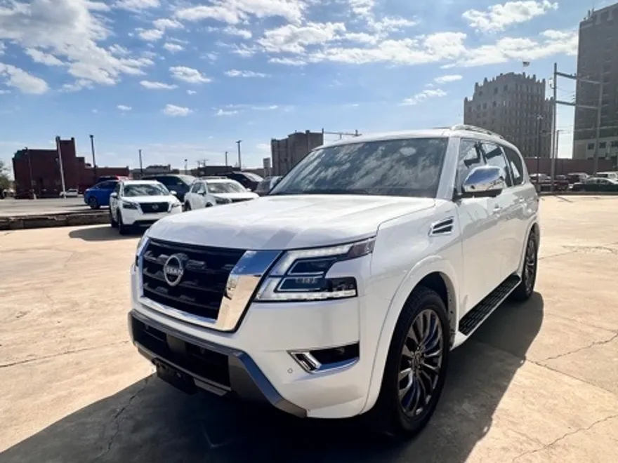 2024 Nissan Armada Platinum photo 1