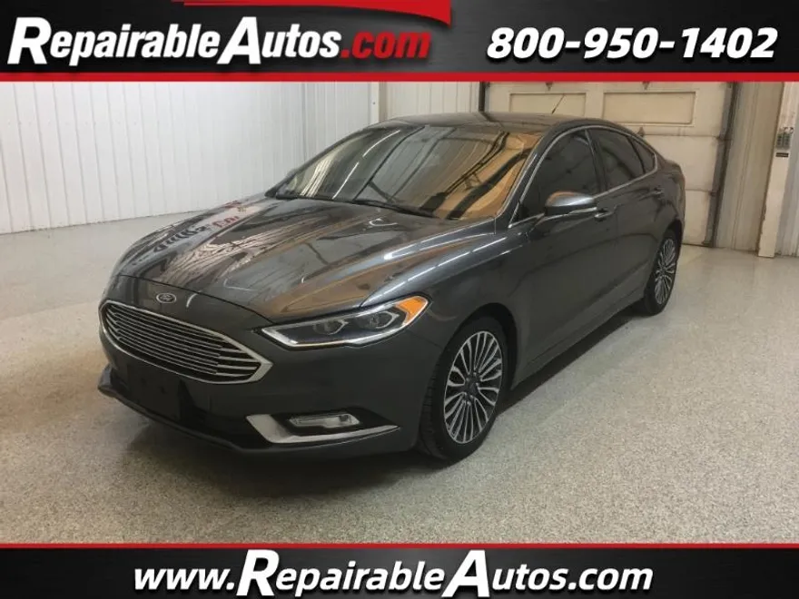 2017 Ford Fusion SE photo 1