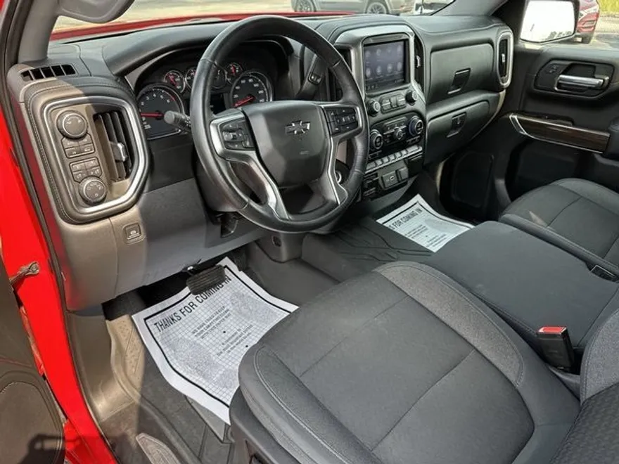 2019 Chevrolet Silverado 1500 RST photo 1