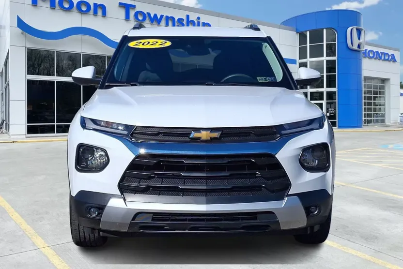 2022 Chevrolet Trailblazer LT photo 1