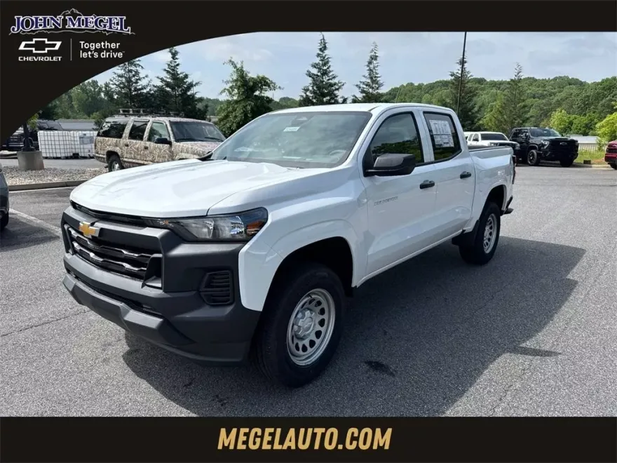 2025 Chevrolet Colorado LT photo 1