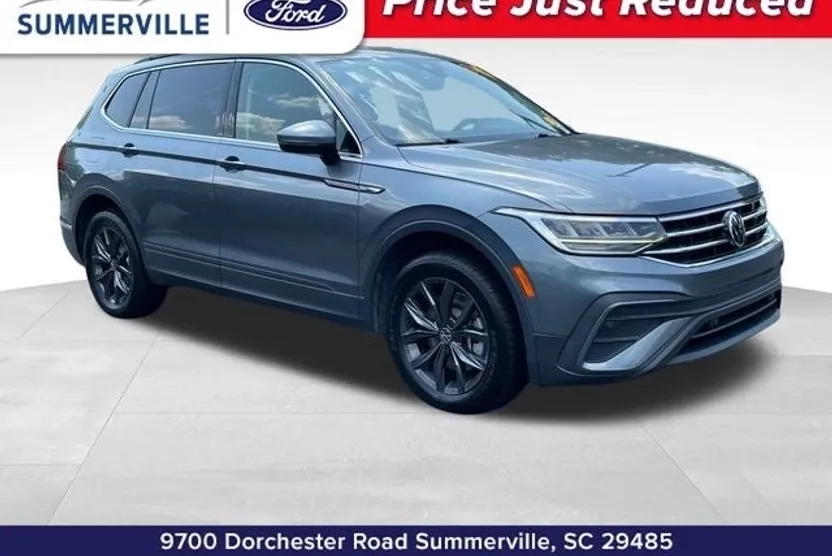 2022 Volkswagen Tiguan SE photo 1
