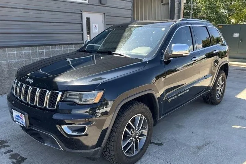 2020 Jeep Grand Cherokee Limited photo 1