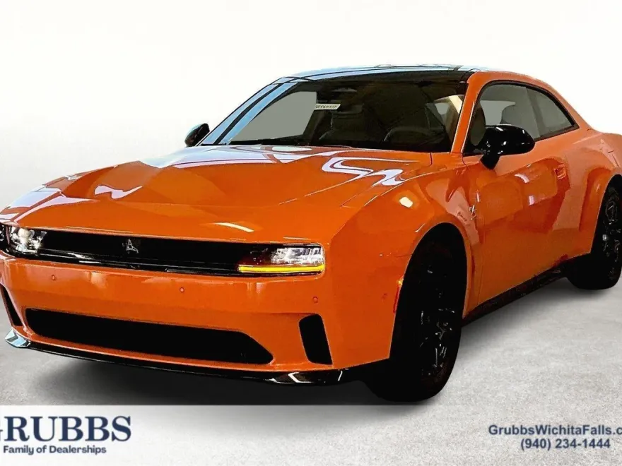 2025 Dodge Charger Daytona R/T AWD photo 1