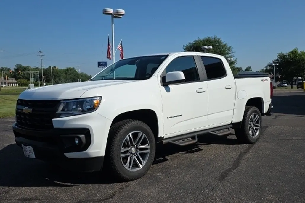 2021 Chevrolet Colorado LT photo 1