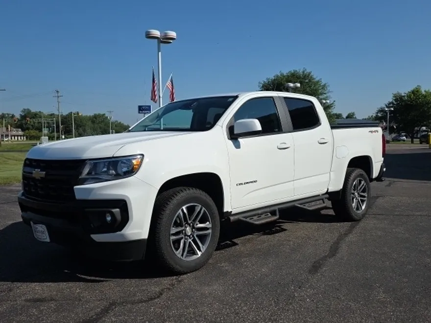 2021 Chevrolet Colorado LT photo 1