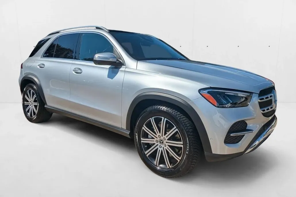 2025 Mercedes Benz GLE 450 4MATIC photo 1